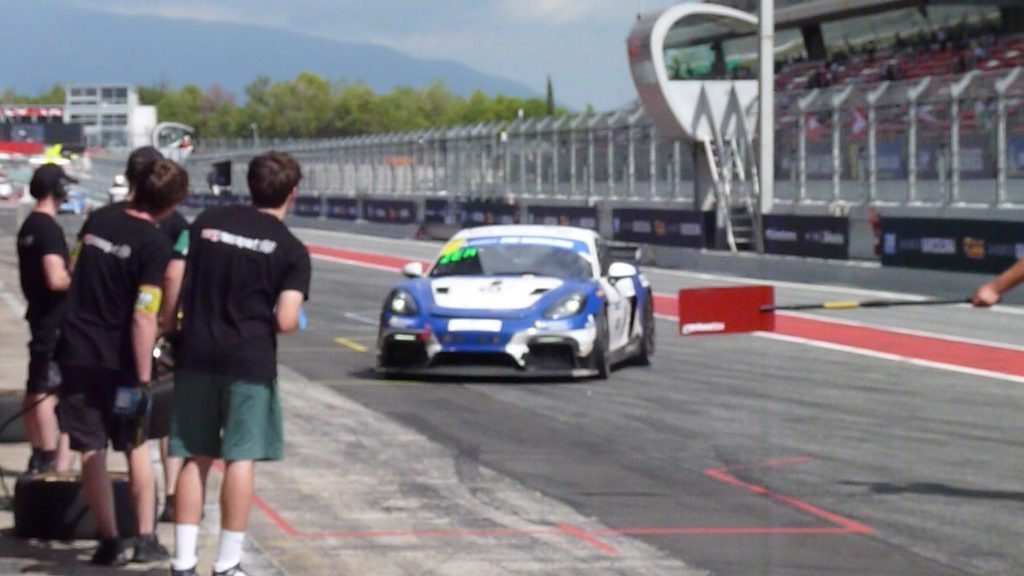 Porsche going into pits