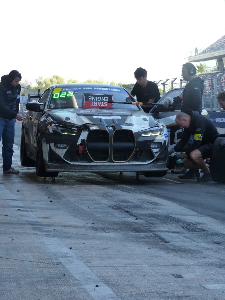 Pitstop of the winner of 24H Barcelona in GT4 class