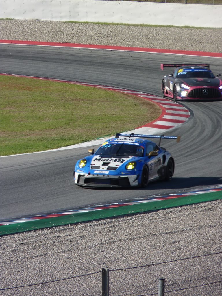 Winner of the 24H Barcelona on 992 Class
