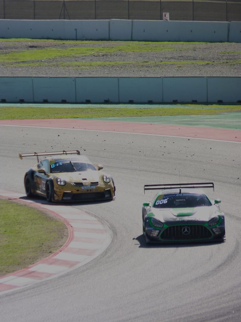 Mercedes from Viper Niza Team